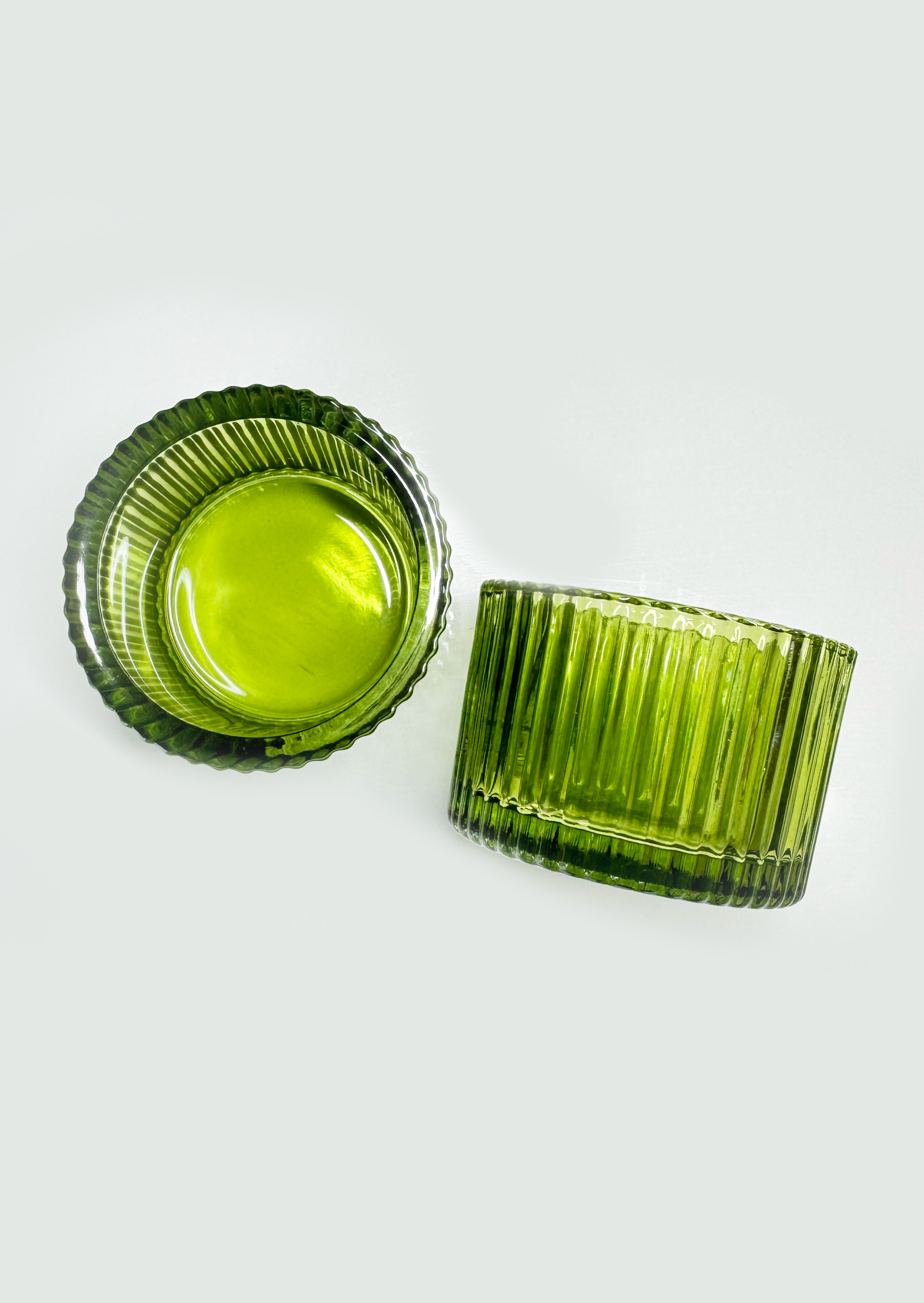 Moony Paw Premium Bowl For Small Pets – charming forest green color.