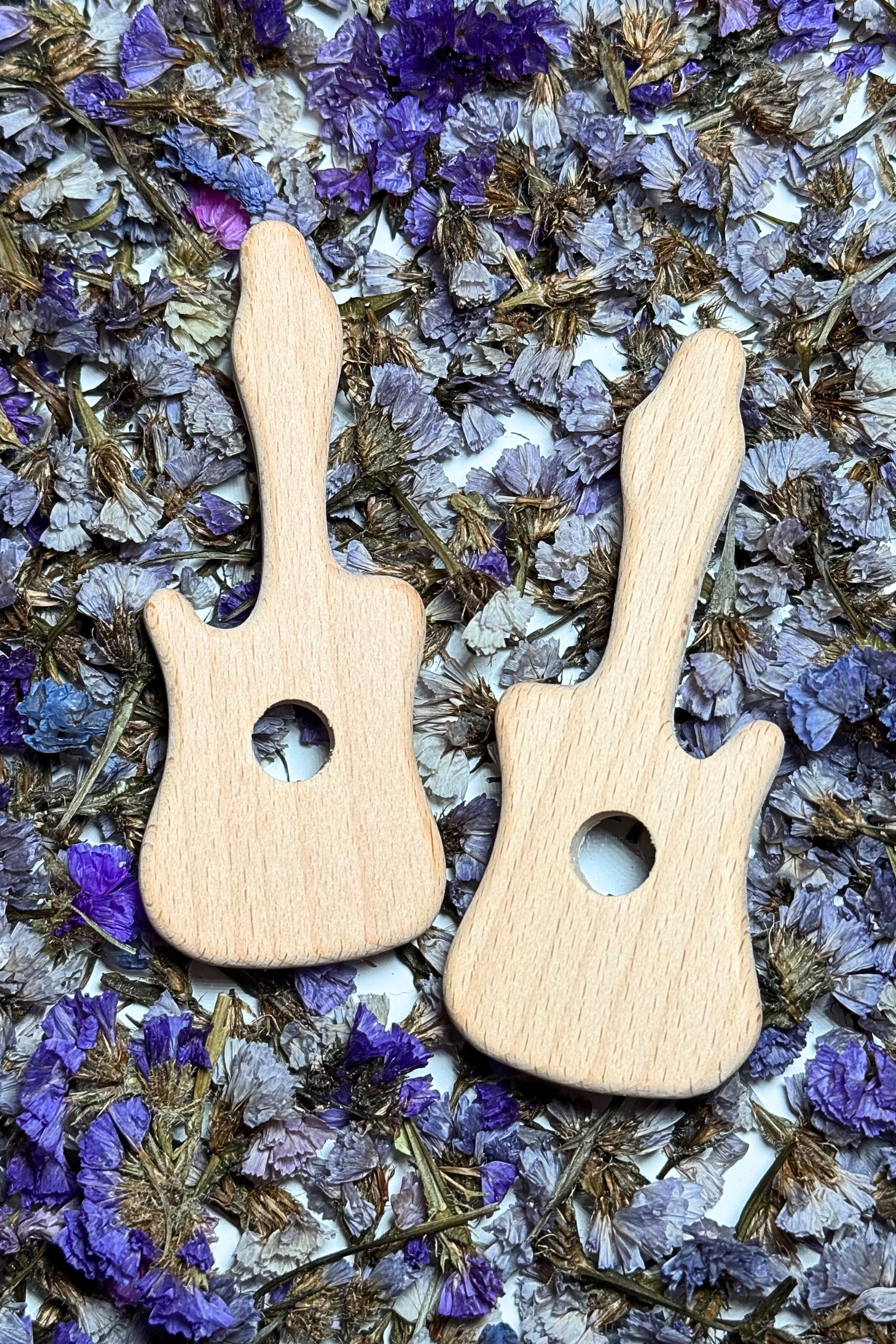 Chew-a-Tune Guitar