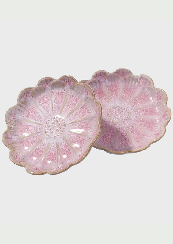 Moony Paw Flora Bloom Dish – charming pink flower-shaped dish for small animals.