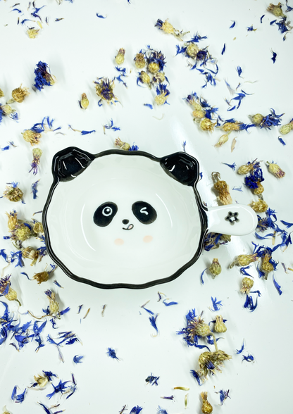 Moony Paw Animal Serving Bowl – Kawaii design, perfect for hamsters, guinea pigs, and small animals.