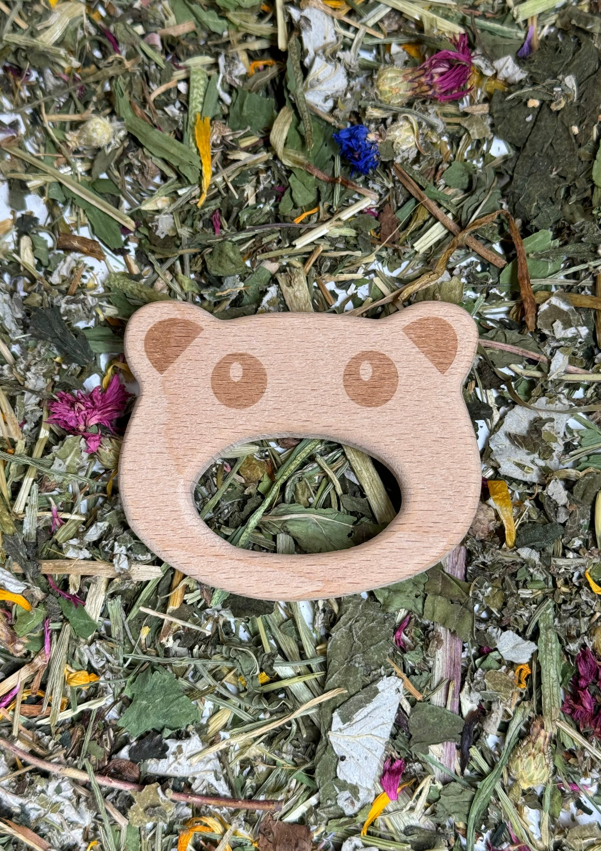 Moony Paw Wild Bite Buddies – Panda and Elephant wooden chew toys for small animals; natural beech wood for safe, eco-friendly chewing; promotes play and dental health; perfect habitat addition.